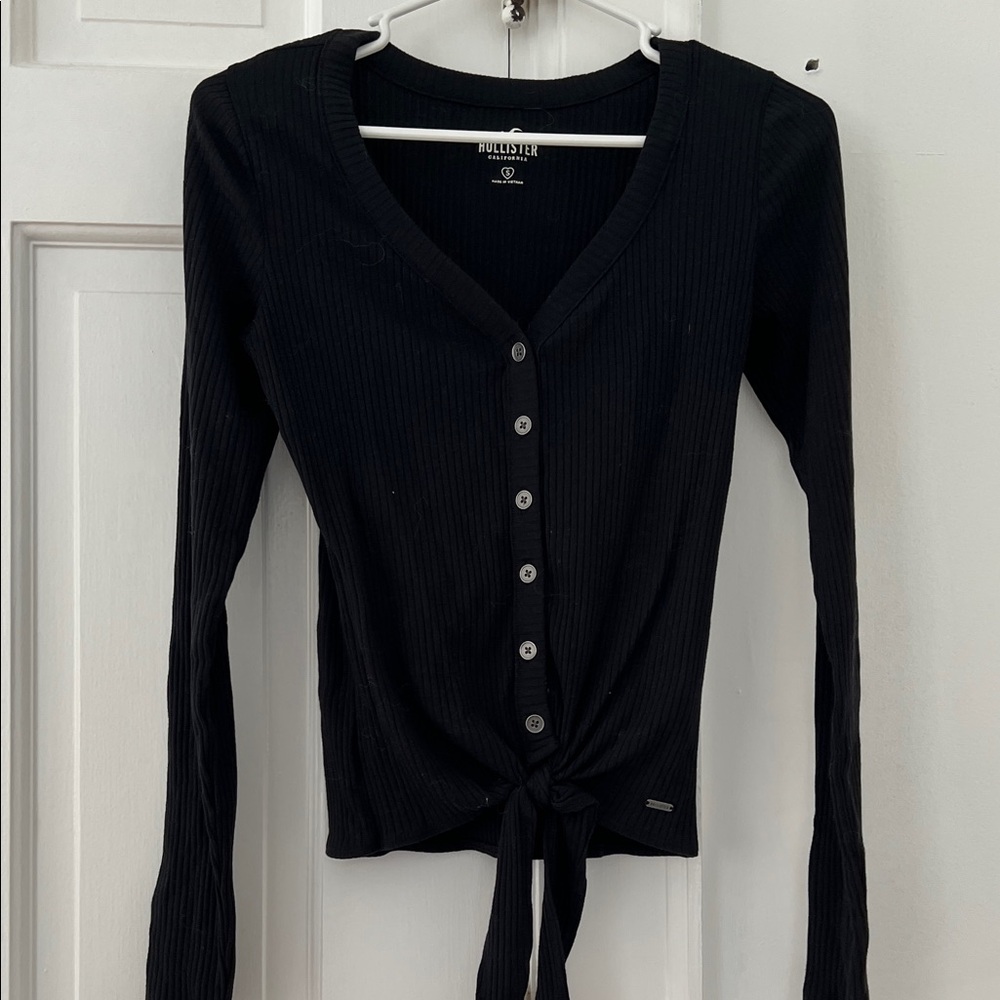 Hollister Black Button-Down Ribbed Top